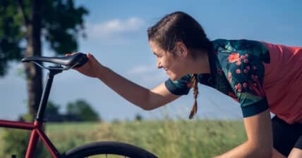 Sillín de bici: tipos y consejos para pedalear cómodamente
