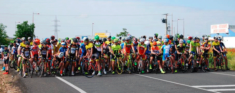 La Vuelta a Valdepeñas congrega a 190 cadetes de toda España
