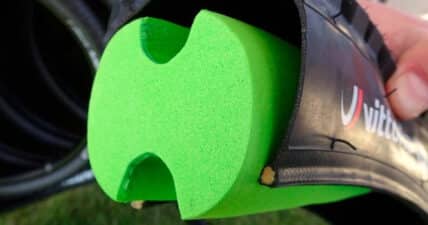 Mousse para bicicleta: ¿la solución definitiva a los pinchazos?