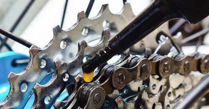 ¿Damos un repaso al mantenimiento de la bicicleta en casa?