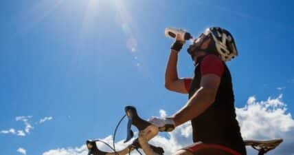 Consejos sobre hidratación en ciclismo