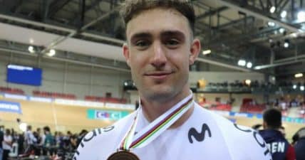 Alejandro Martínez gana la medalla de bronce en el kilómetro del Mundial de Pista de París