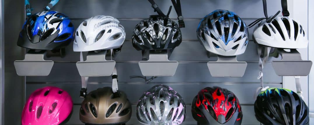 ¿Es obligatorio llevar casco en bici?