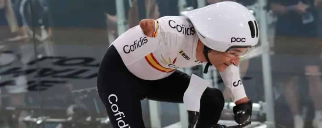 representantes del equipo de ciclismo de espana en los juegos paralimpicos de paris