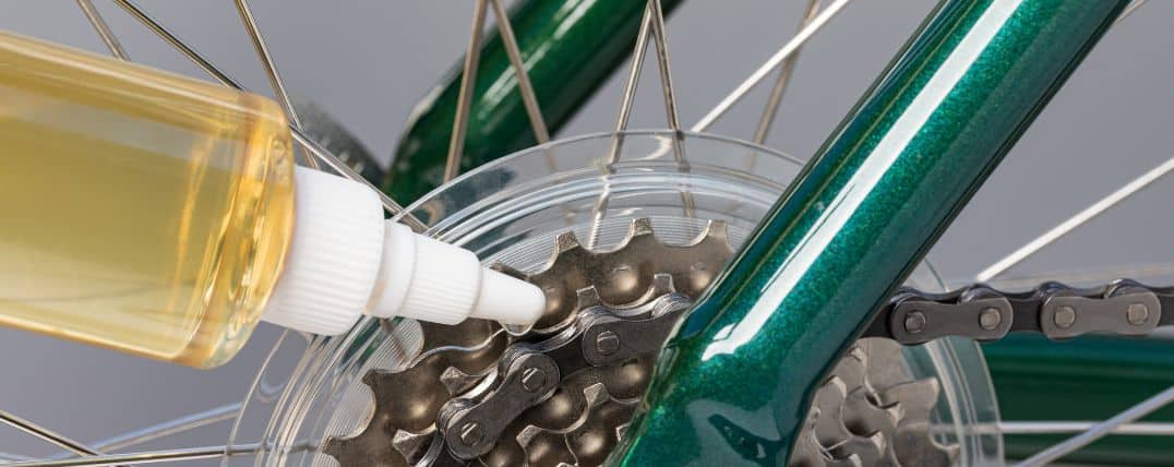 ¿Cómo hacer lubricante casero para la cadena de la bicicleta?