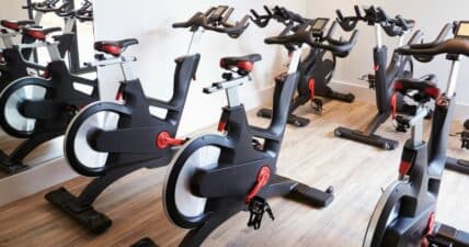 ¿Bicicleta de spinning o de aire? ¿Cuál es la mejor opción?